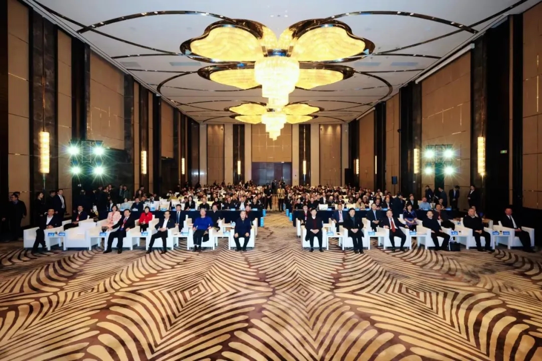 科研进展｜黑龙江省“揭榜挂帅”科技攻关项目《刺五加系列产品基础及临床研究》综合评价专家论证会在沪圆满召开